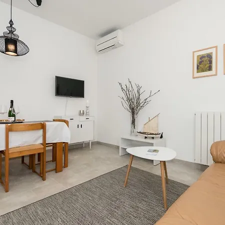 Guest house Medora 4*